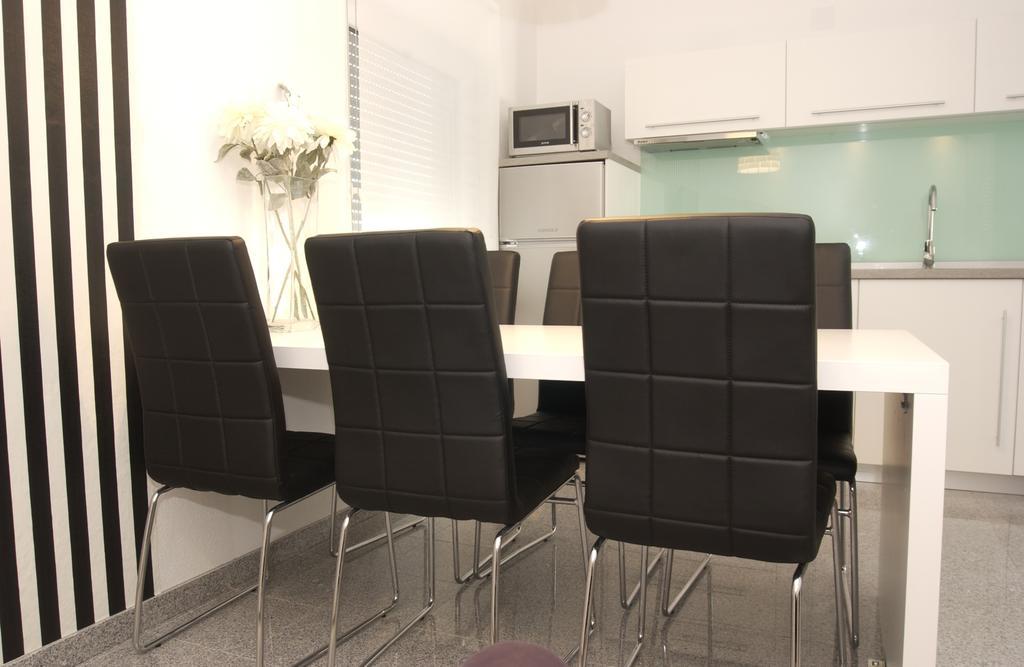 Apartamento Casa Vito Nin Habitación foto