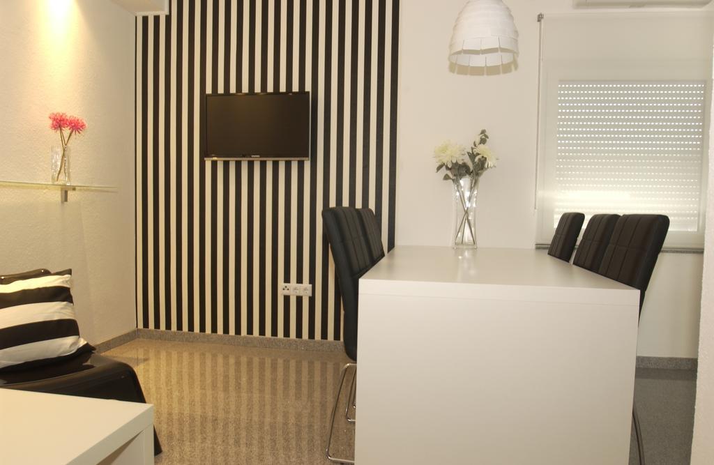 Apartamento Casa Vito Nin Habitación foto